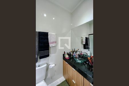 Banheiro da Suíte de casa à venda com 3 quartos, 135m² em Água Rasa, São Paulo