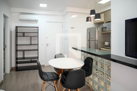 Sala de apartamento para alugar com 1 quarto, 35m² em Aclimação, São Paulo