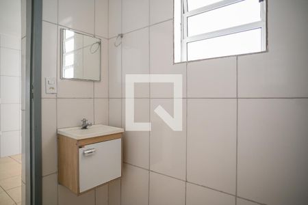 Banheiro 1 de casa para alugar com 3 quartos, 160m² em Vila Santo Estefano, São Paulo