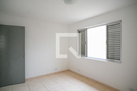 Quarto 1 de casa para alugar com 3 quartos, 160m² em Vila Santo Estefano, São Paulo