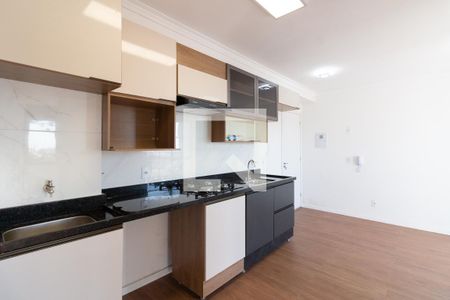 Sala - Cozinha de apartamento para alugar com 2 quartos, 37m² em Vila Sonia, São Paulo