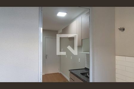 Cozinha de apartamento para alugar com 2 quartos, 48m² em Vila Socorro, São Paulo