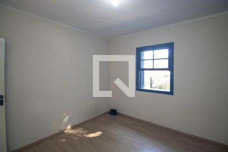 Quarto 1 de casa para alugar com 2 quartos, 55m² em Parque Ramos Freitas, São Paulo