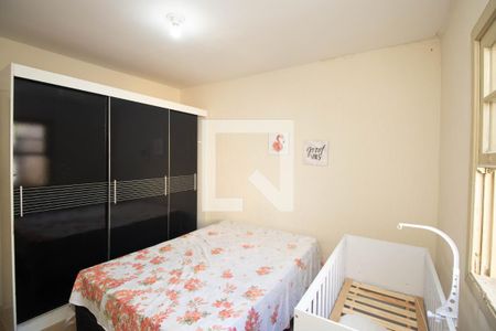 Quarto 2 de casa para alugar com 2 quartos, 55m² em Parque Ramos Freitas, São Paulo