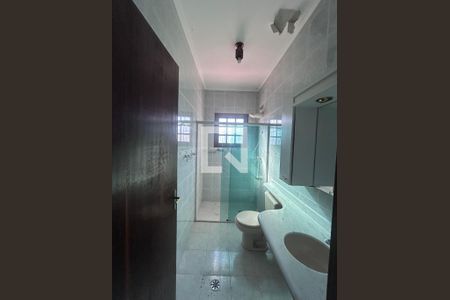 Banheiro da Suíte de casa à venda com 5 quartos, 160m² em Vila Marari, São Paulo