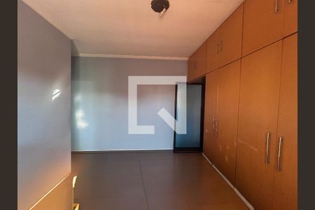 Quarto - suíte  de casa à venda com 5 quartos, 160m² em Vila Marari, São Paulo