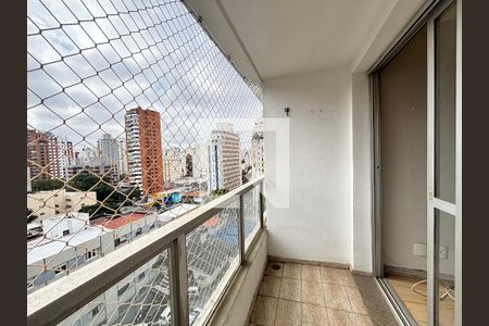 Sala de apartamento à venda com 2 quartos, 70m² em Indianópolis, São Paulo