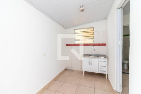 Cozinha de casa para alugar com 1 quarto, 25m² em Chora Menino, São Paulo