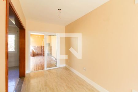 Sala de casa à venda com 2 quartos, 95m² em São José, Canoas