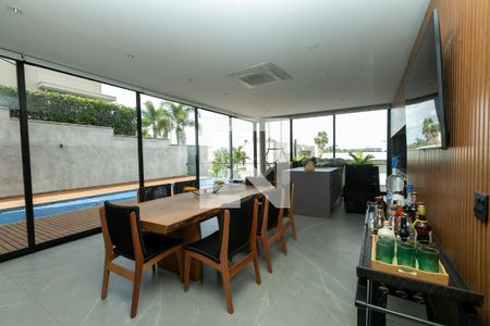 ÁREA GOURMET de casa de condomínio à venda com 4 quartos, 421m² em Mont Blanc Résidence, Campinas