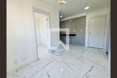 Sala de apartamento para alugar com 2 quartos, 38m² em Jardim São Luís, São Paulo
