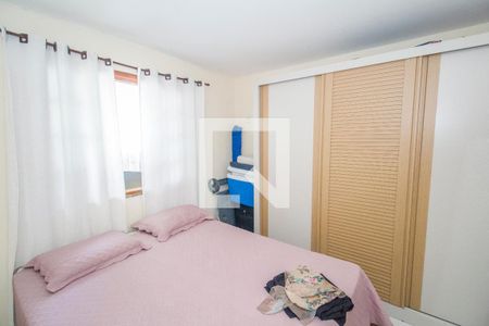 Quarto 1 de casa para alugar com 3 quartos, 312m² em Marechal Hermes, Rio de Janeiro