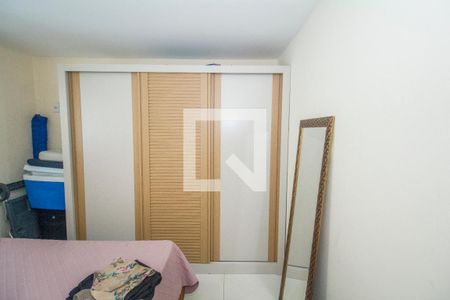 Quarto 1 de casa para alugar com 3 quartos, 312m² em Marechal Hermes, Rio de Janeiro