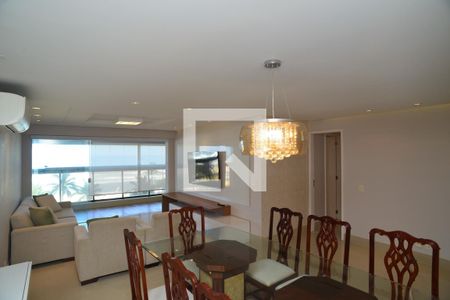 Sala de apartamento para alugar com 4 quartos, 164m² em Barra da Tijuca, Rio de Janeiro