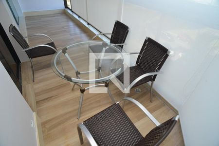 Varanda de apartamento para alugar com 4 quartos, 164m² em Barra da Tijuca, Rio de Janeiro