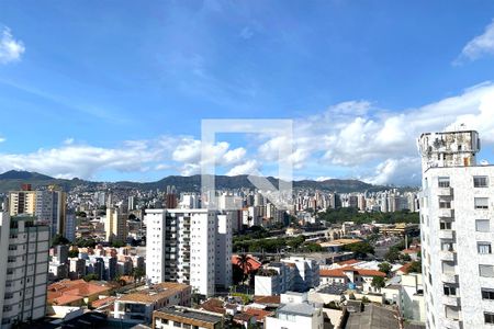 Vista da Sala de apartamento para alugar com 3 quartos, 100m² em Colégio Batista, Belo Horizonte