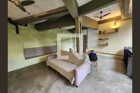 Casa à venda com 4 quartos, 320m² em Cosme Velho, Rio de Janeiro