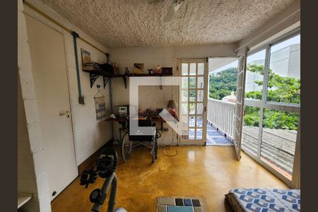 Casa à venda com 4 quartos, 320m² em Cosme Velho, Rio de Janeiro