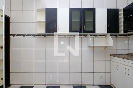 Casa para alugar com 1 quarto, 112m² em Santa Catarina, Nova Iguaçu