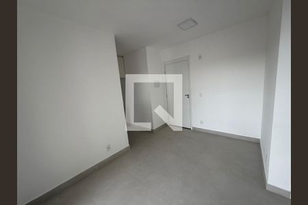 Sala de apartamento para alugar com 2 quartos, 45m² em Santo Amaro, São Paulo