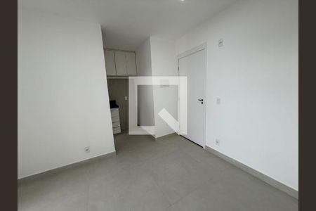 Sala de apartamento para alugar com 2 quartos, 45m² em Santo Amaro, São Paulo