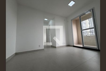 Sala de apartamento para alugar com 2 quartos, 45m² em Santo Amaro, São Paulo