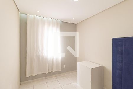 Quarto 2 de apartamento para alugar com 3 quartos, 70m² em Piratininga, Osasco