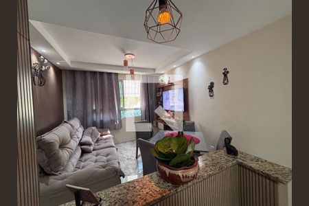 Sala de apartamento para alugar com 2 quartos, 43m² em Vargem Pequena, Rio de Janeiro