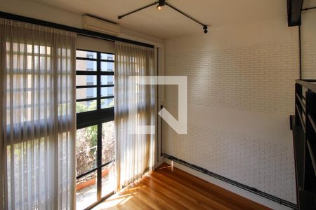 Suíte  de apartamento à venda com 1 quarto, 98m² em Jardim Guedala, São Paulo