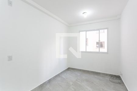Sala de apartamento para alugar com 2 quartos, 44m² em Jardim Helian, São Paulo
