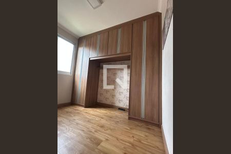 Quarto de apartamento para alugar com 3 quartos, 62m² em Jardim Utinga, Santo André