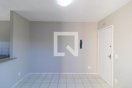 Salas de apartamento para alugar com 2 quartos, 45m² em Jardim Itatiaia, Campinas