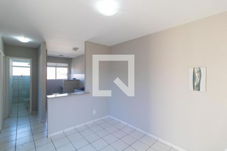 Salas de apartamento para alugar com 2 quartos, 45m² em Jardim Itatiaia, Campinas