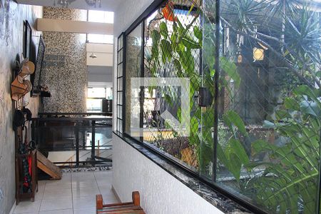 Entrada de casa à venda com 3 quartos, 342m² em Bela Vista, São Paulo