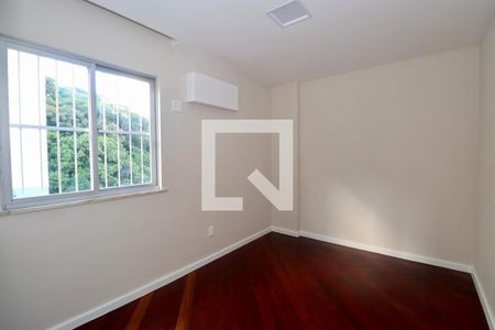 Quarto 2 de apartamento para alugar com 3 quartos, 64m² em Saboeiro, Salvador