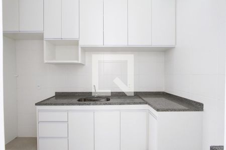Cozinha de apartamento para alugar com 3 quartos, 68m² em Palmeiras, Belo Horizonte