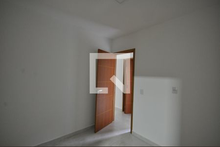 Quarto 1 de apartamento para alugar com 1 quarto, 38m² em Vila Isolina Mazzei, São Paulo