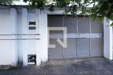 Casa para alugar com 3 quartos, 160m² em Coimbra, Goiânia