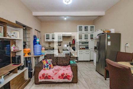 Sala e Cozinha Integrados de casa para alugar com 3 quartos, 350m² em Passo das Pedras, Porto Alegre