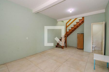 Sala 2 de casa para alugar com 3 quartos, 350m² em Passo das Pedras, Porto Alegre