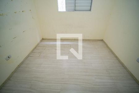 Quarto 1 de apartamento para alugar com 2 quartos, 37m² em Jardim Ouro Preto, São Paulo