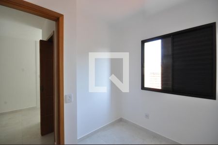 Quarto 2 de apartamento para alugar com 2 quartos, 38m² em Vila Isolina Mazzei, São Paulo