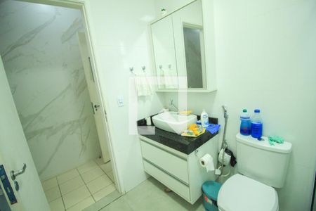 Casa à venda com 4 quartos, 198m² em Vila Regente Feijó, São Paulo