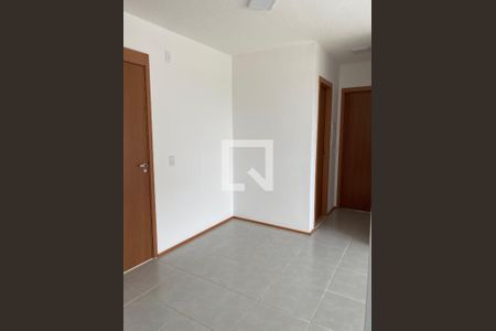 Sala de apartamento para alugar com 2 quartos, 50m² em Setor Faicalville, Goiânia