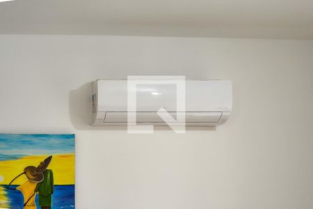 Sala  de apartamento para alugar com 2 quartos, 84m² em Boqueirão, Praia Grande