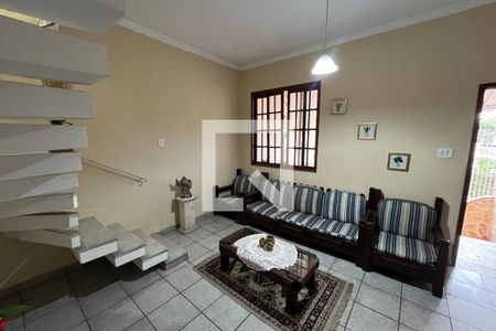Sala de casa de condomínio para alugar com 3 quartos, 100m² em Freguesia (ilha do Governador), Rio de Janeiro
