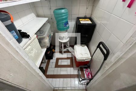 Dispensa de casa de condomínio para alugar com 3 quartos, 100m² em Freguesia (ilha do Governador), Rio de Janeiro