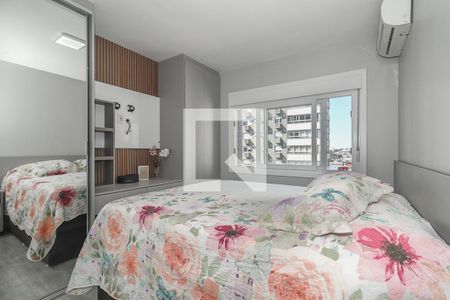 Quarto Suíte de apartamento à venda com 2 quartos, 60m² em São Sebastião, Porto Alegre