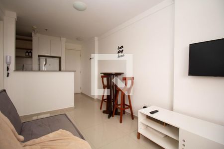 Sala de apartamento para alugar com 1 quarto, 36m² em Csg 13, Brasília