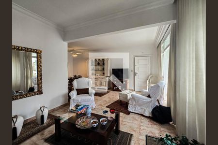 Apartamento para alugar com 2 quartos, 76m² em Centro, Jacareí